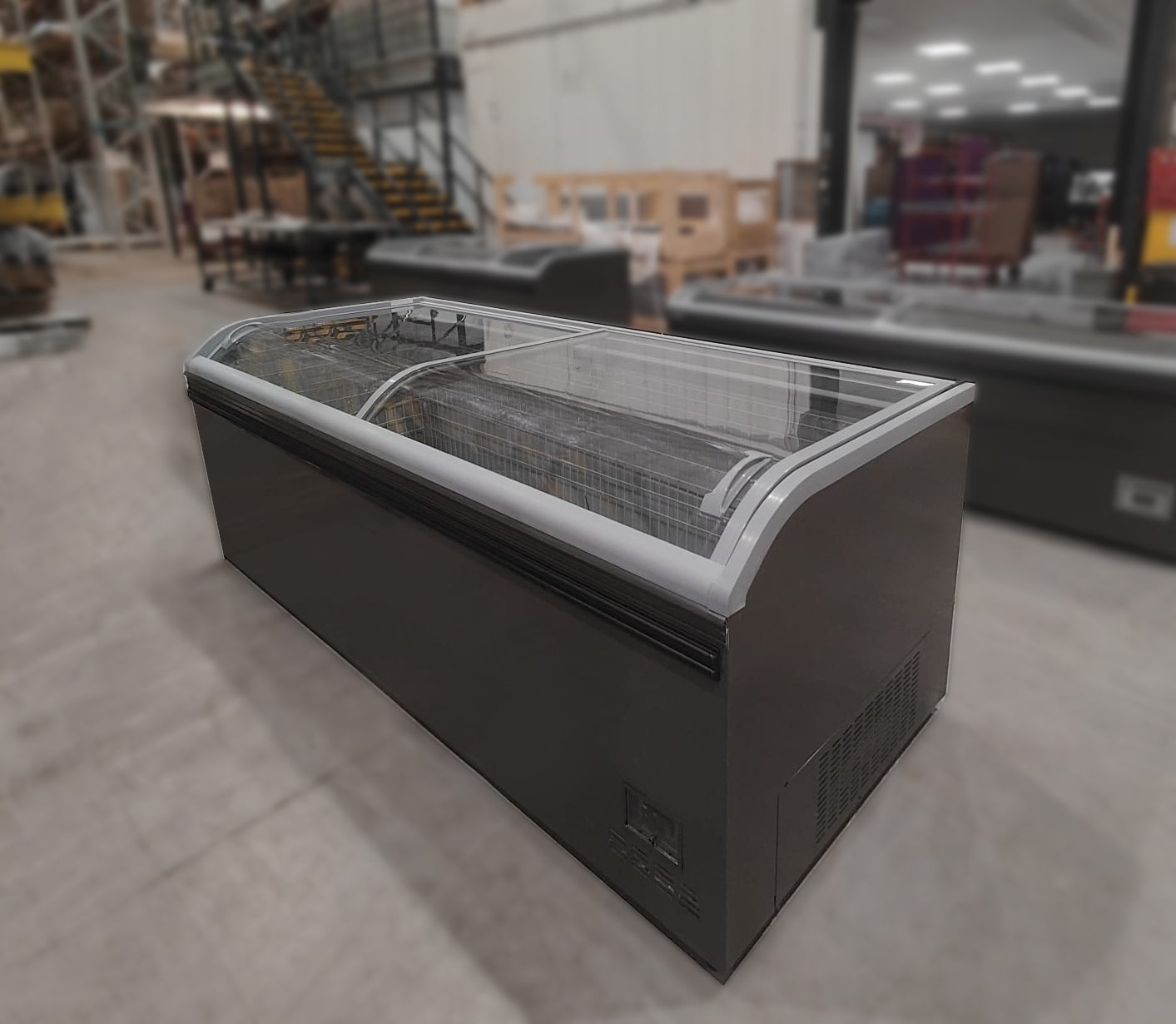 AHT Athens chest freezer — side angle view showing glass lid and ventilation grille
