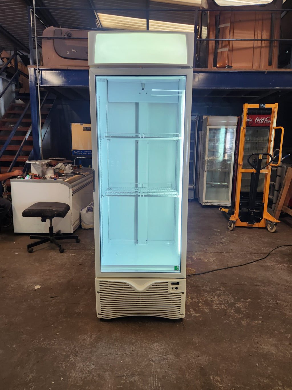Mondial EXPO 500 PT — Commercial Display Drinks Fridge 353L